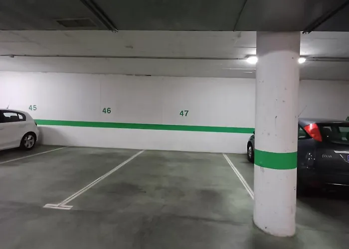 La Parada De Parking Apartment